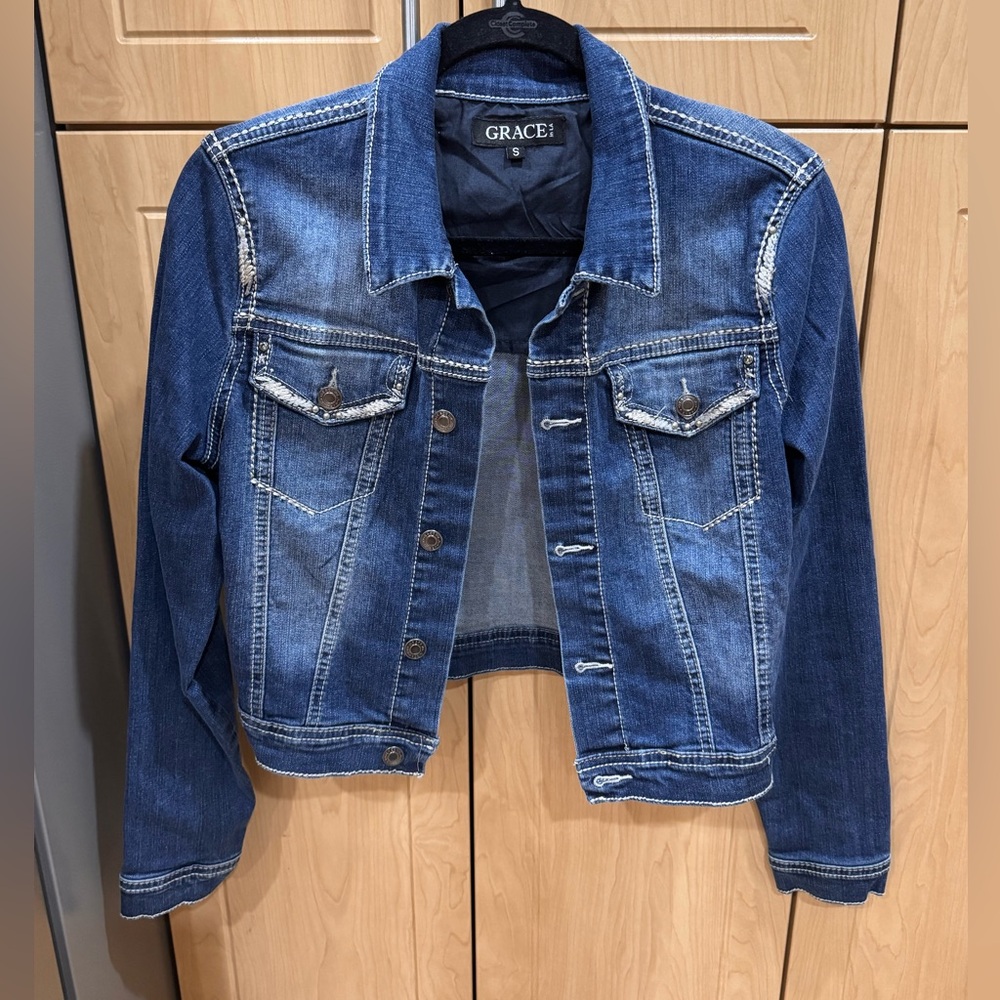 EUC Grace Denim Jean Jacket Embroidered Detail